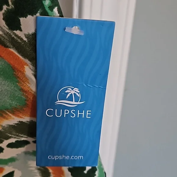 Cupshe Abstract Print Flounce Cami Romper - Picture 10 of 11